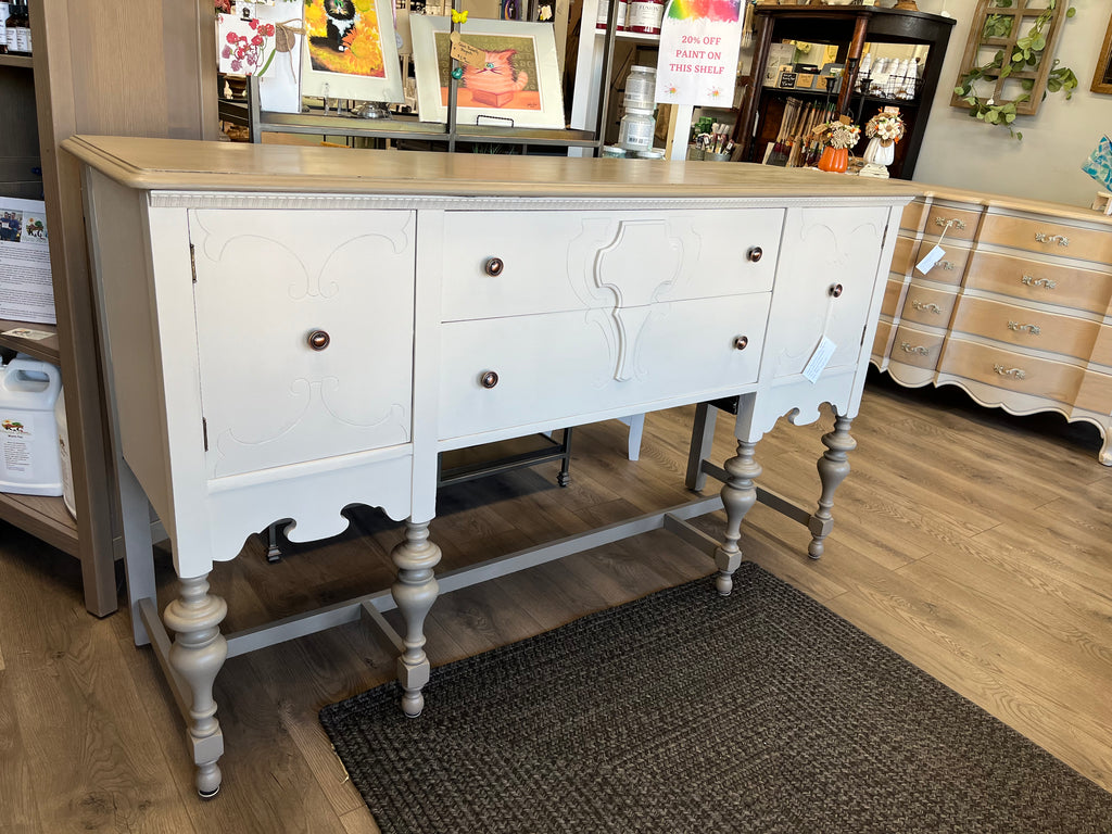 Long buffet/server/sideboard